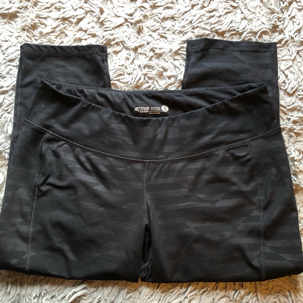 Old Navy Athletics Legging Capris XL Black